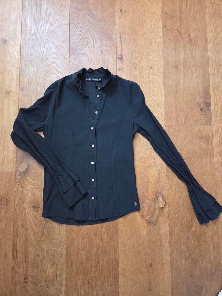 Frankie & Liberty Zwarte Blouse met Ruches Maat 12, Ophalen of Verzenden, Zo goed als nieuw, Meisje, Overhemd of Blouse