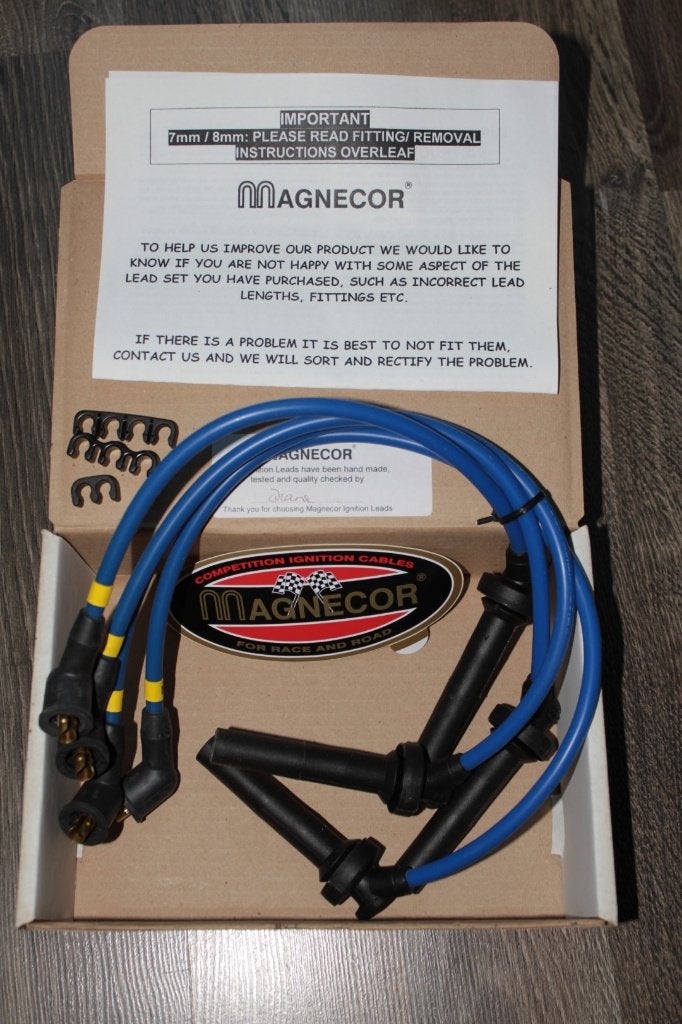 Magnecor bougiekabelset Mazda 323F 1.5i 1994-1998 nieuw, Ophalen