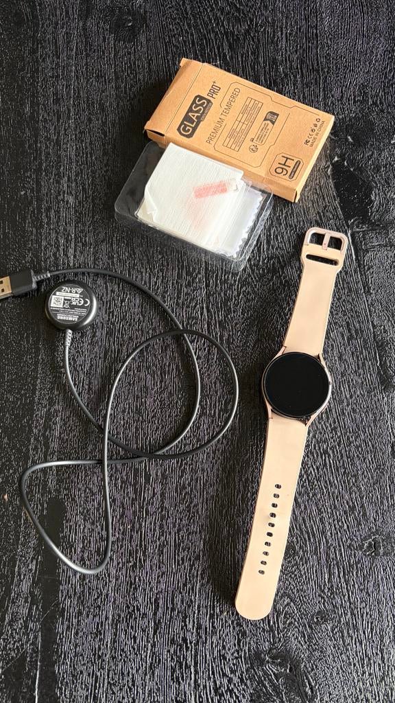 Samsung Galaxy Watch 4 rosé gold, Ophalen, Hartslag, Zo goed als nieuw, Android