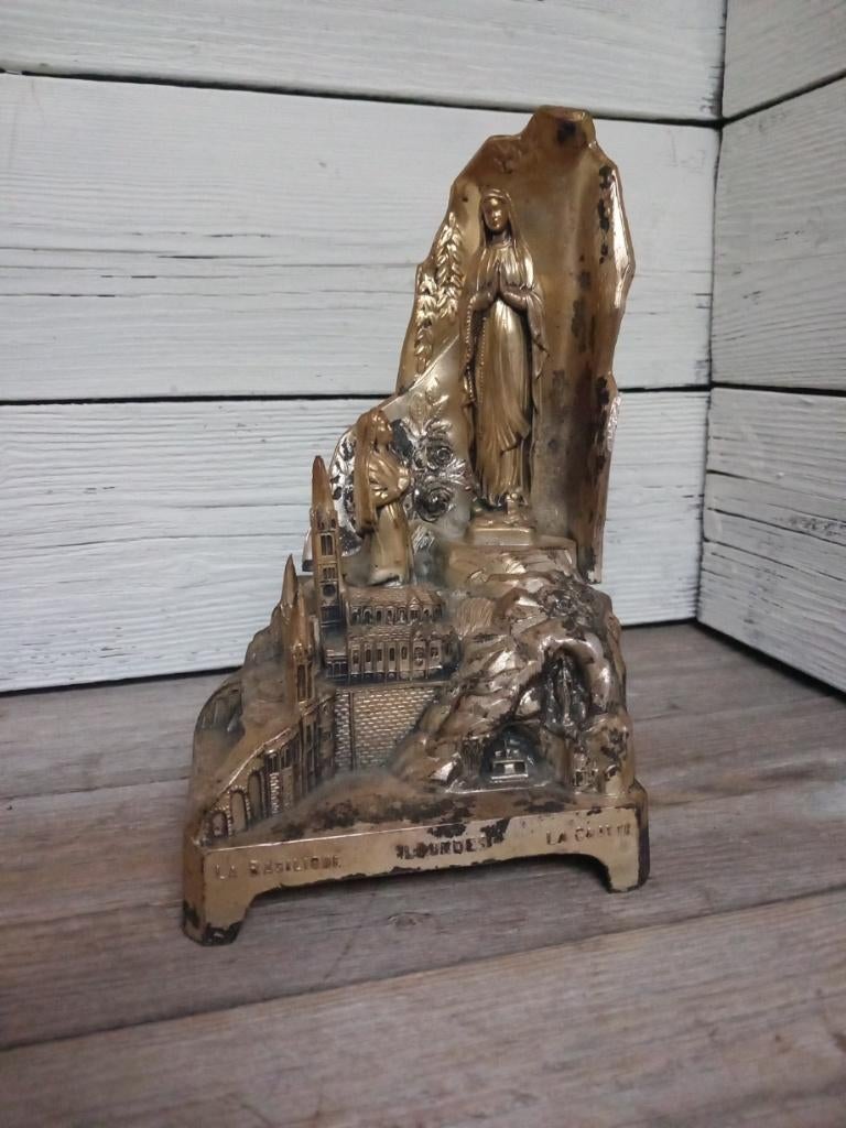 Antieke of vintage religieuze muziekdoos uit Lourdes., Ophalen of Verzenden