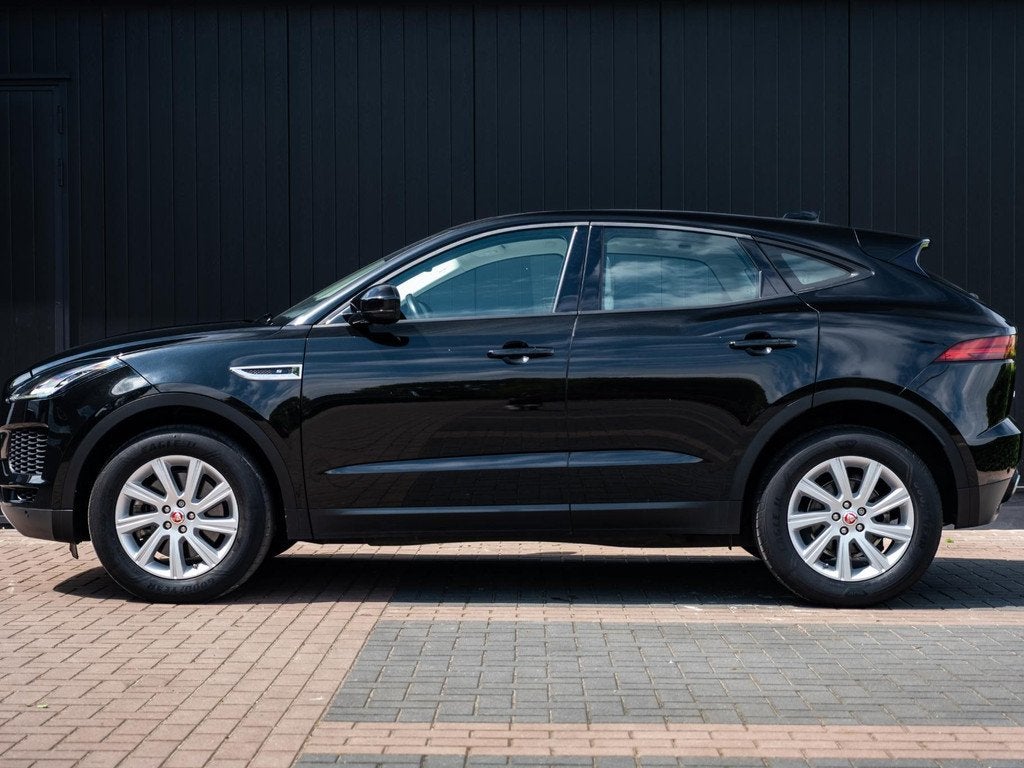 Jaguar E-Pace 2.0 P200 AWD SE Luxury | Volleder | Panoramada, Auto's, Jaguar, 4 cilinders, Zwart, Bedrijf, E-Pace