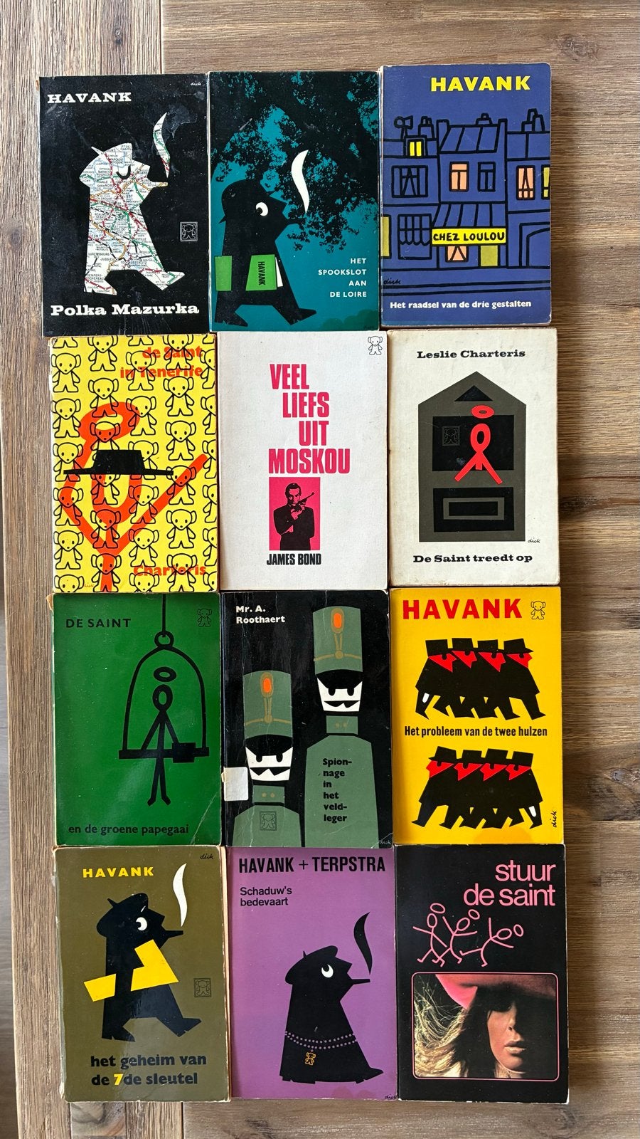 12 Zwarte Beertjes pocketboeken (1961-1977) - Gelezen, Ophalen of Verzenden, Gelezen