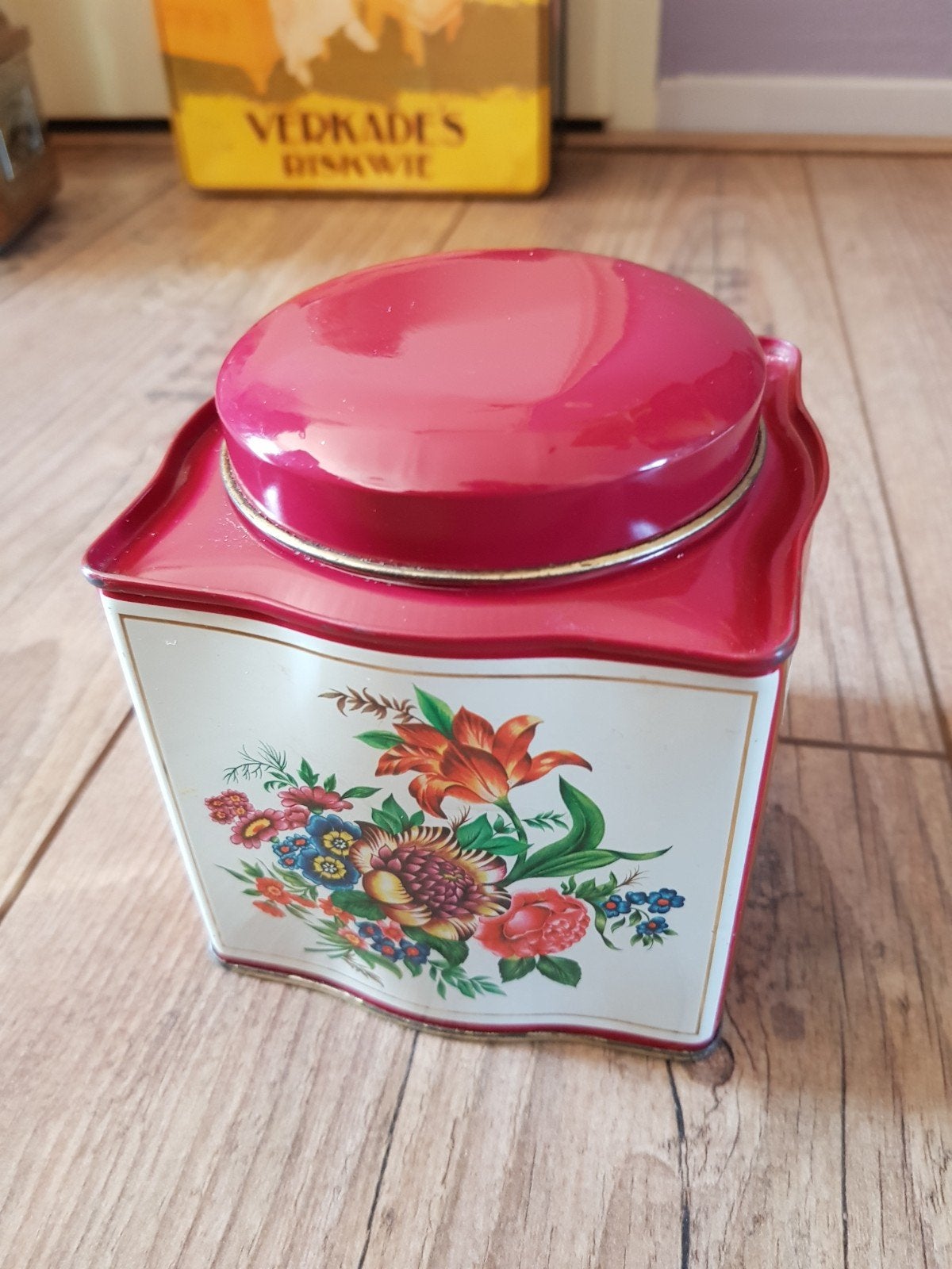oud blik bloemen rood, Verzamelen, Ophalen of Verzenden, Zo goed als nieuw