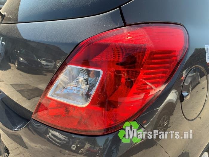 Achterlicht rechts van een Opel Corsa, Gebruikt, -, -, Opel