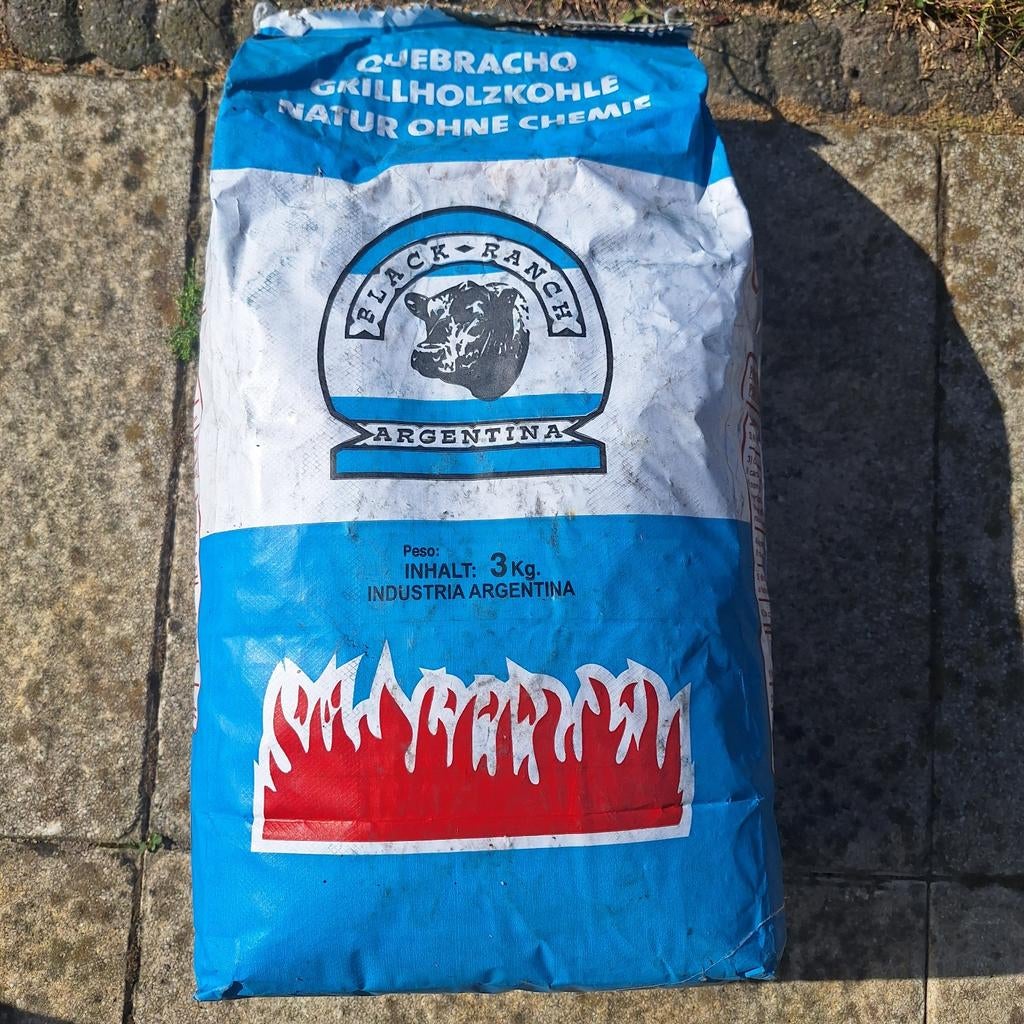 Quebracho Grillhoutskool 3kg (6 ZAKKEN VOOR €25,-), Ophalen, Nieuw, Black Ranch
