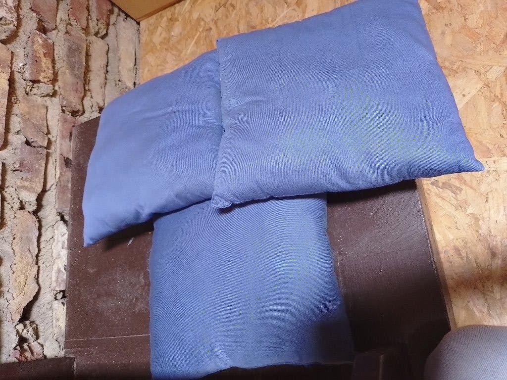 set van 3 blauwe kussentjes, Ophalen of Verzenden, Gebruikt, Blauw, Vierkant