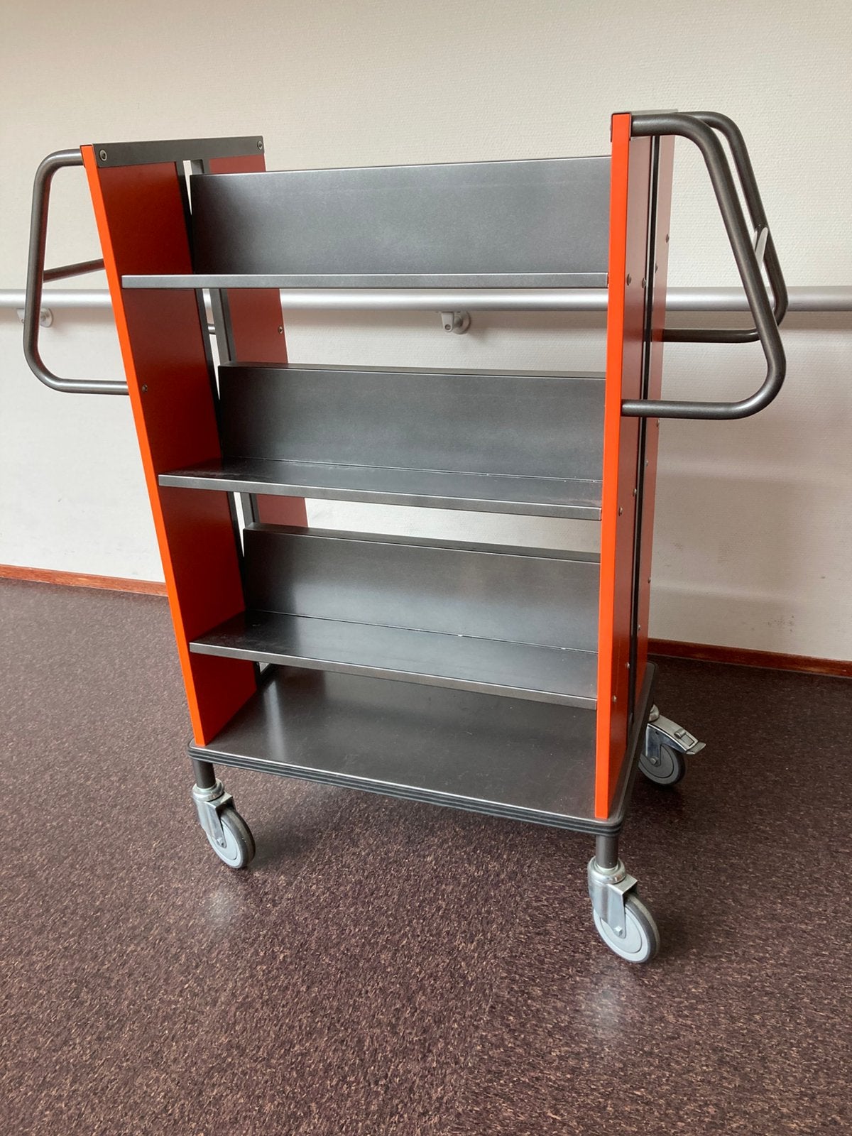 Boekenwagen boekenkar QAR, 100 liter of meer, Ophalen, Zo goed als nieuw, Transportkar