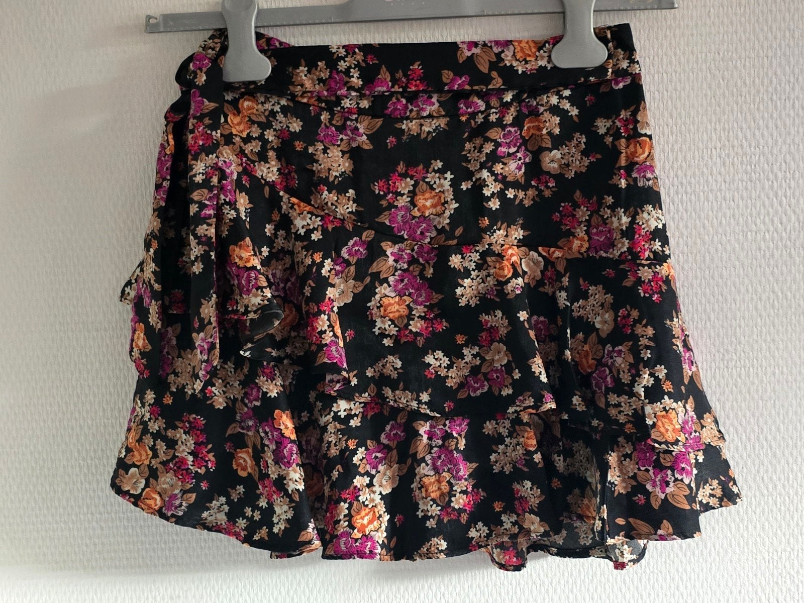 Seven Sisters bloemenprint broek rokje maat XS, Kleding | Dames, Kort, Ophalen of Verzenden, Zo goed als nieuw, Maat 34 (XS) of kleiner
