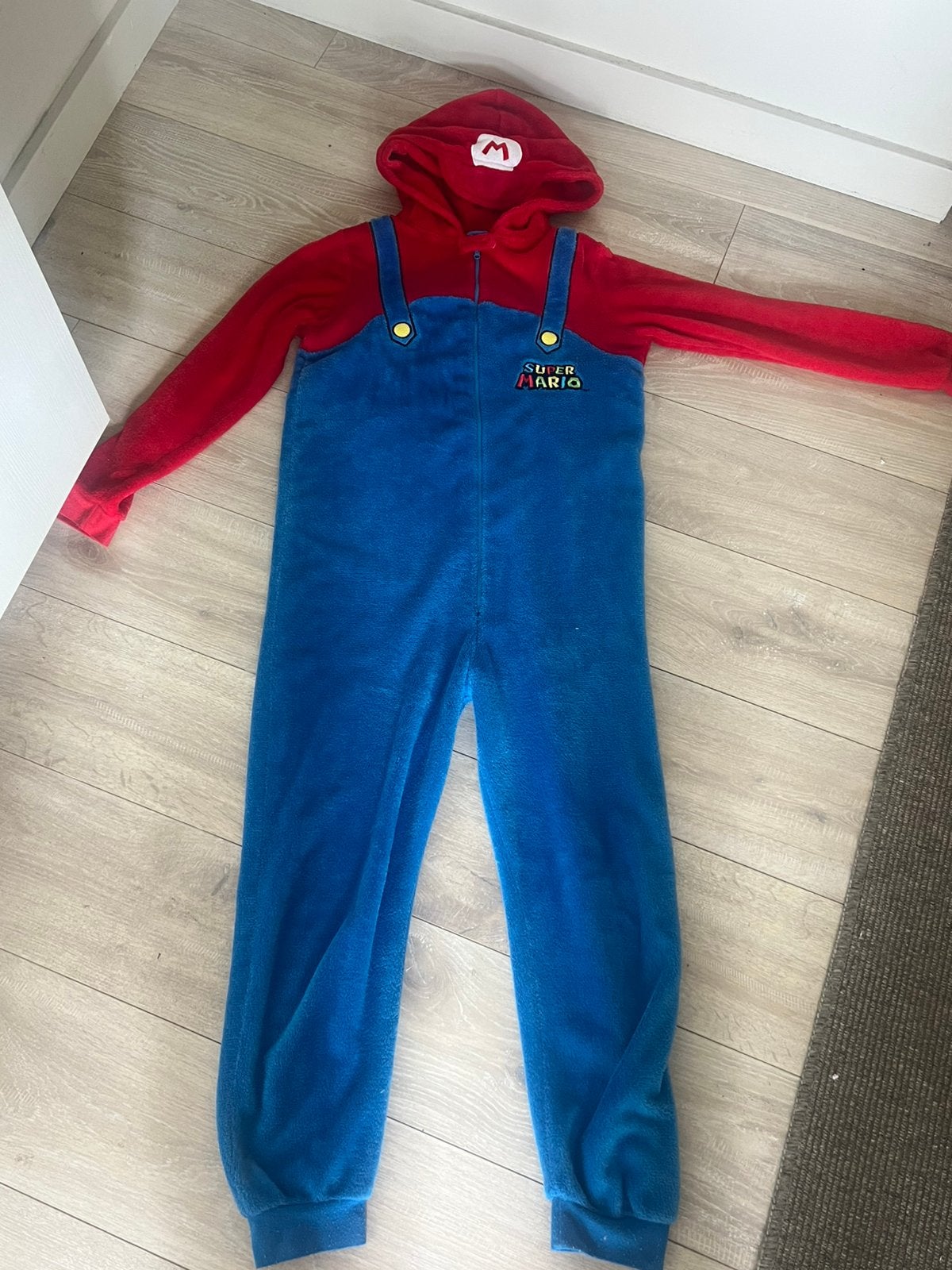 Onesie Super Mario! Dikke kwaliteit! Maat 164!, Ophalen of Verzenden, Zo goed als nieuw, Jongen of Meisje