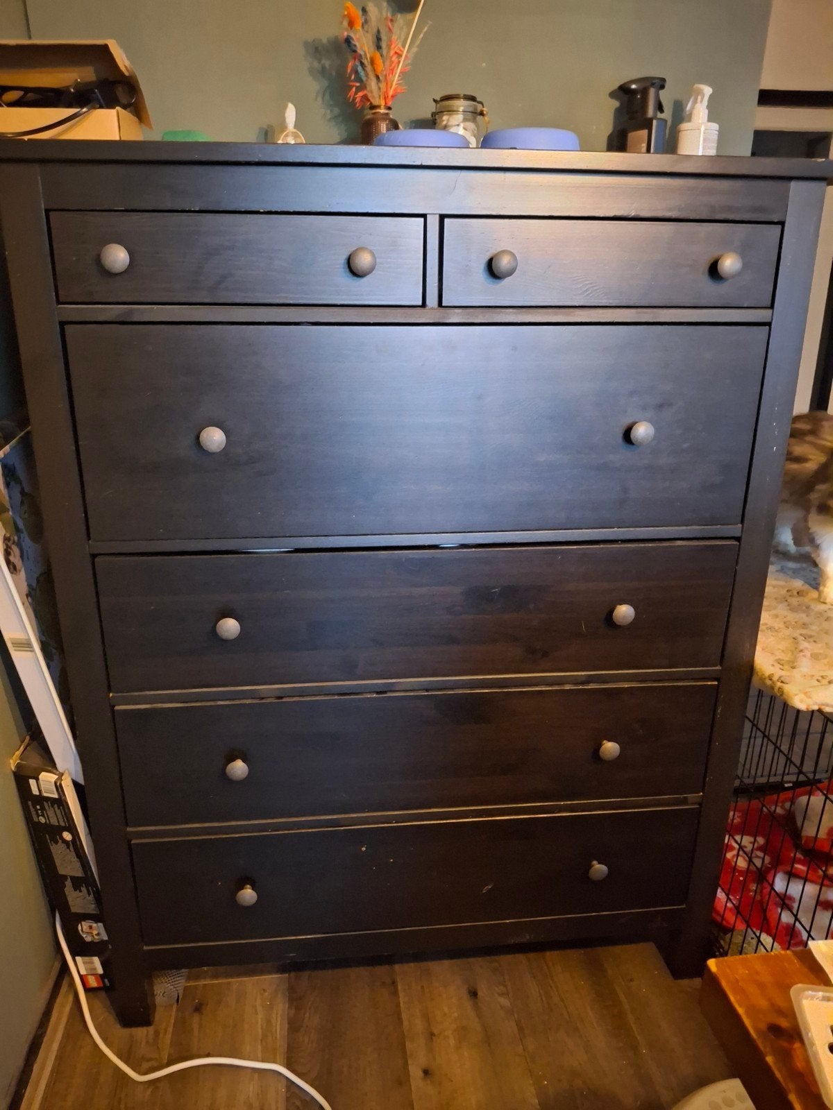 Donkerbruine ikea Hemnes  ladekast met 6 laden, Huis en Inrichting, Kasten | Ladekasten, Ophalen, Gebruikt, 100 tot 150 cm, 5 laden of meer