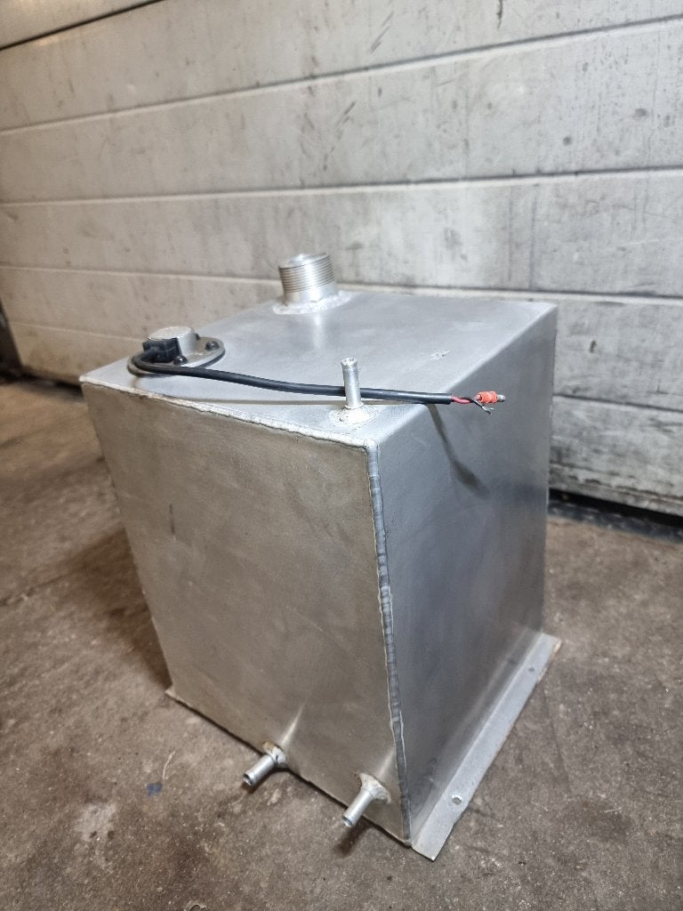 Aluminium brandstoftank autocross, Auto diversen, Ophalen of Verzenden