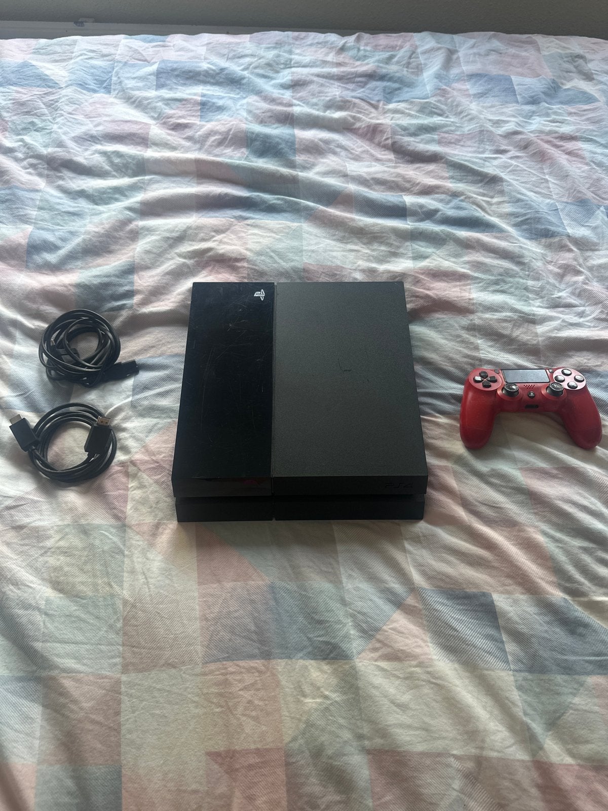 PlayStation 4 Original met 1 rode controller en kabels, 500 GB, Ophalen of Verzenden, Zo goed als nieuw, Met 1 controller