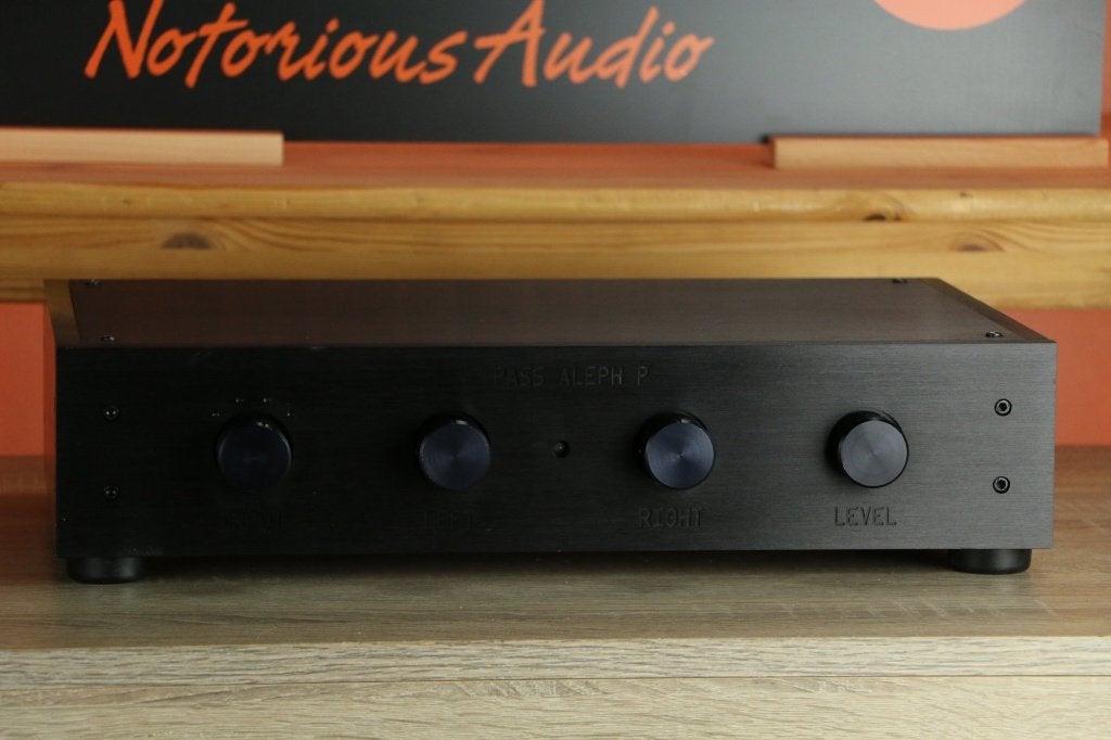 Pass Labs Aleph P TRADE.INRUIL. High end classic pre amp!, Pass Labs, Ophalen of Verzenden, Zo goed als nieuw, 120 watt of meer