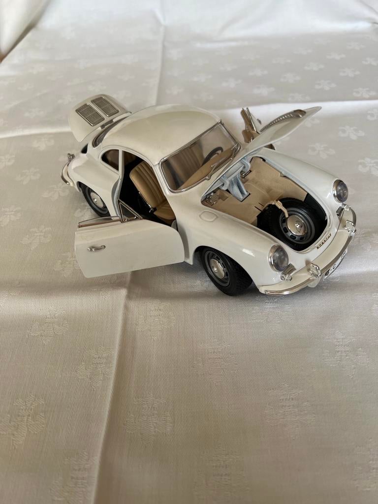 Bburago Porsche 356 B Coupé (1961) Schaalmodel 1:18, Ophalen of Verzenden, Zo goed als nieuw, Auto, Bburago