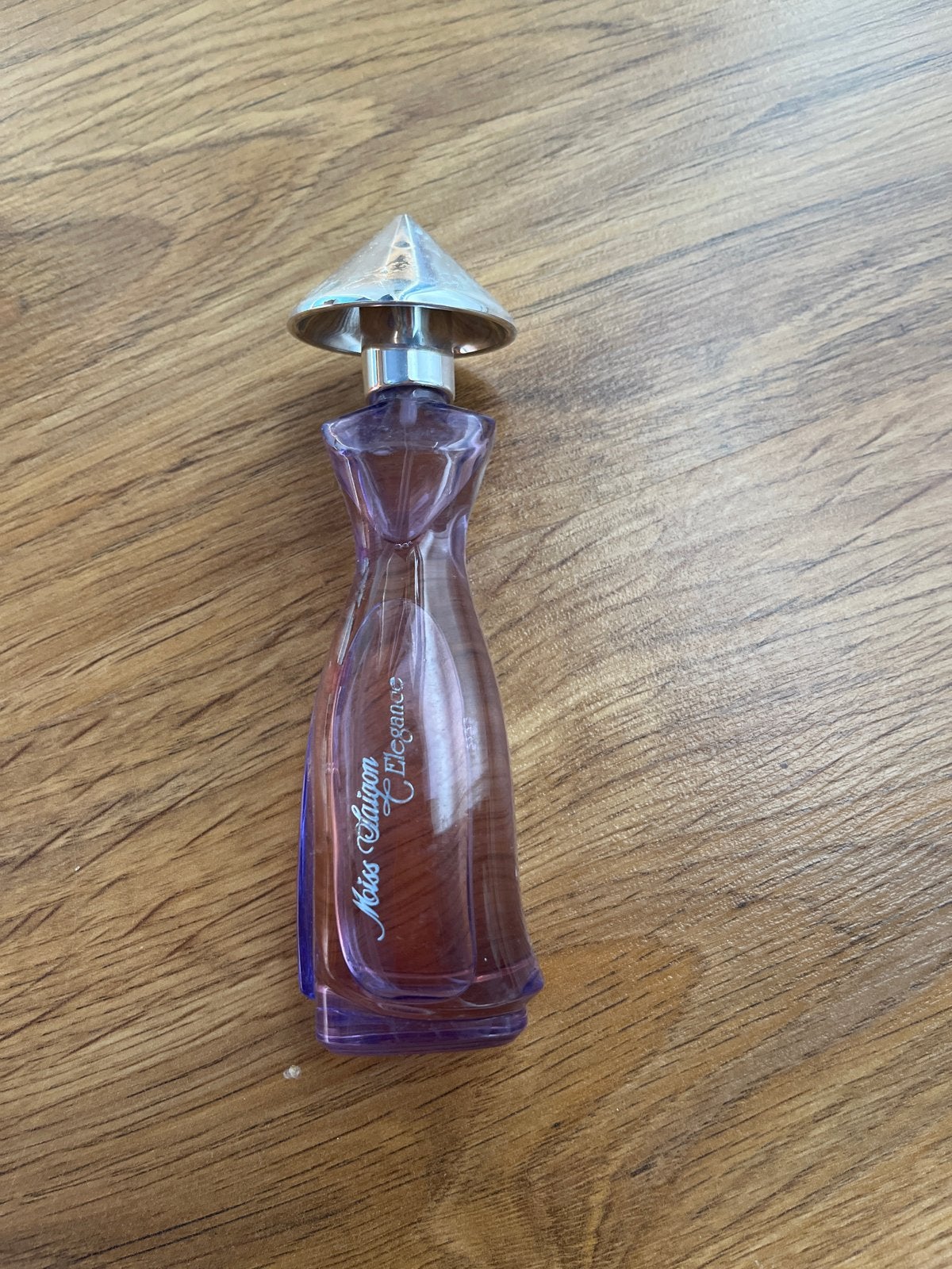 Miss Saigon Elegance parfumflesje, Ophalen, Gebruikt