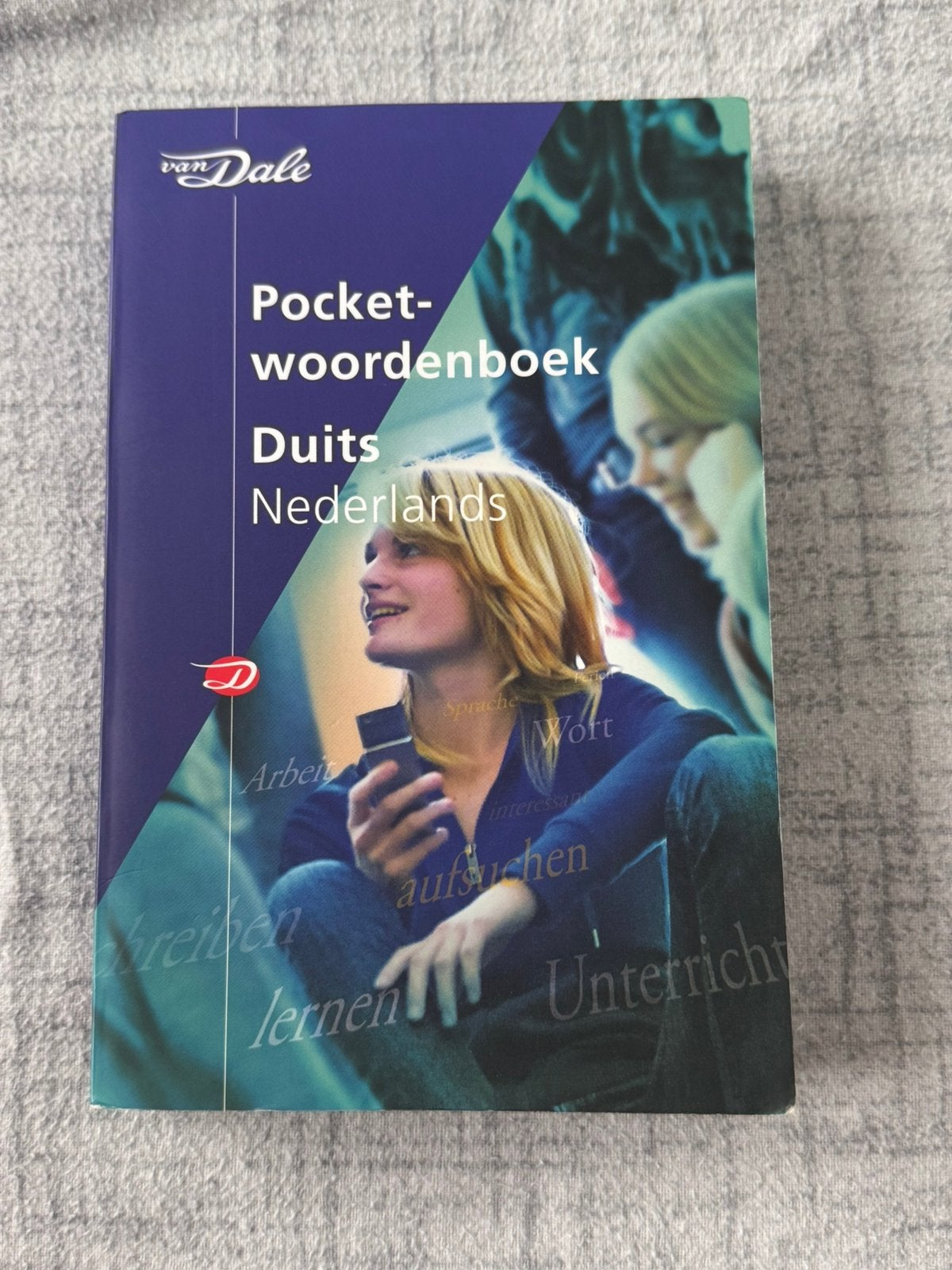 Van Dale Pocketwoordenboek Duits - Nederlands, Boeken, Woordenboeken, Duits, Ophalen of Verzenden, Zo goed als nieuw, Van Dale