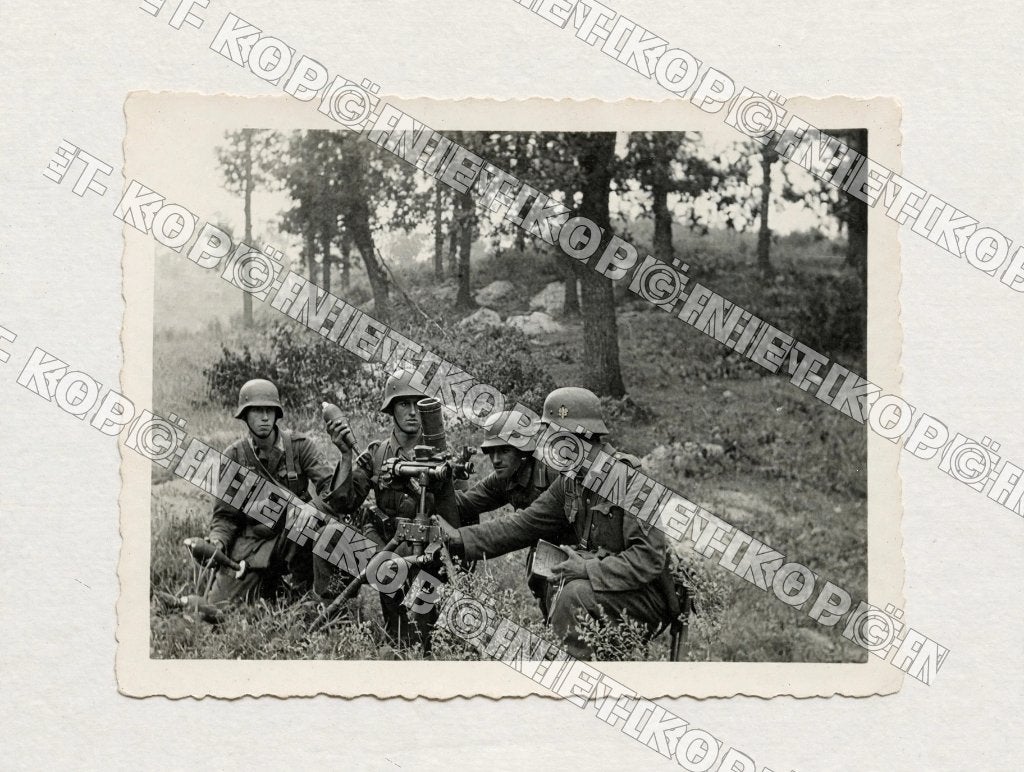 Originele WO2 Foto Wehrmacht Granatwerfer Mortier Stelling, Ophalen of Verzenden, Landmacht, Duitsland, Foto of Poster
