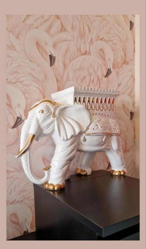 Plantenbak olifant hollywood regancy vintage, Ophalen