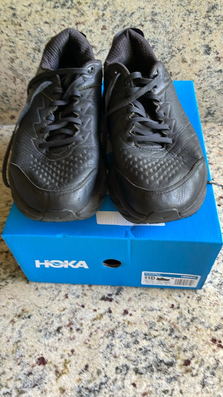 Hoka Bondi 8 hardloopschoenen - Zwart - Maat 45 1/3, Ophalen of Verzenden, Gedragen, Zwart, Sneakers of Gympen