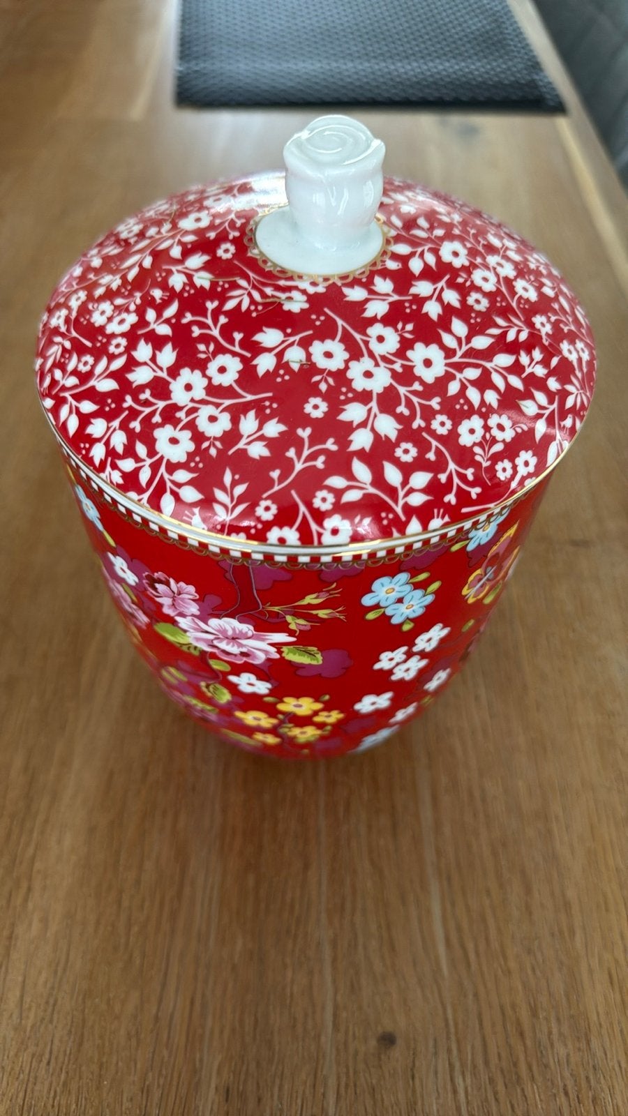 Pip Studio Pot Rood met Bloemen en Vlinders, Ophalen, Rond, Pot of Kruik, Zo goed als nieuw
