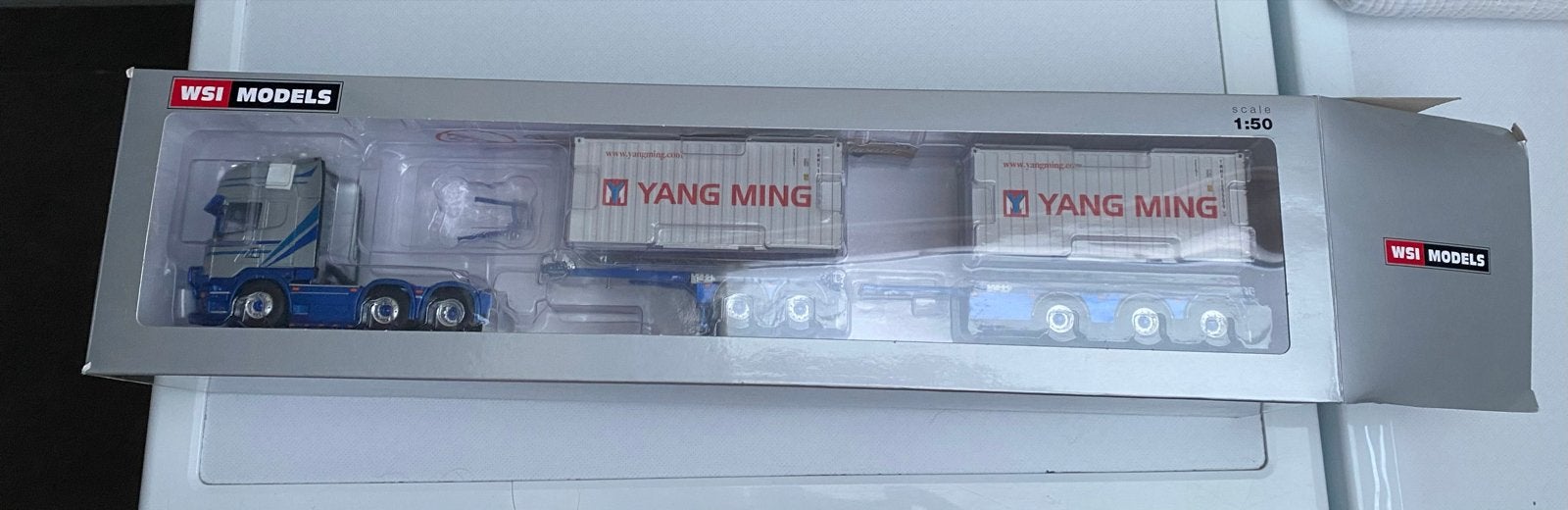 WSI Models Scania R met Yang Ming containers, 1:32 tot 1:50, Nieuw, Truck, Ophalen