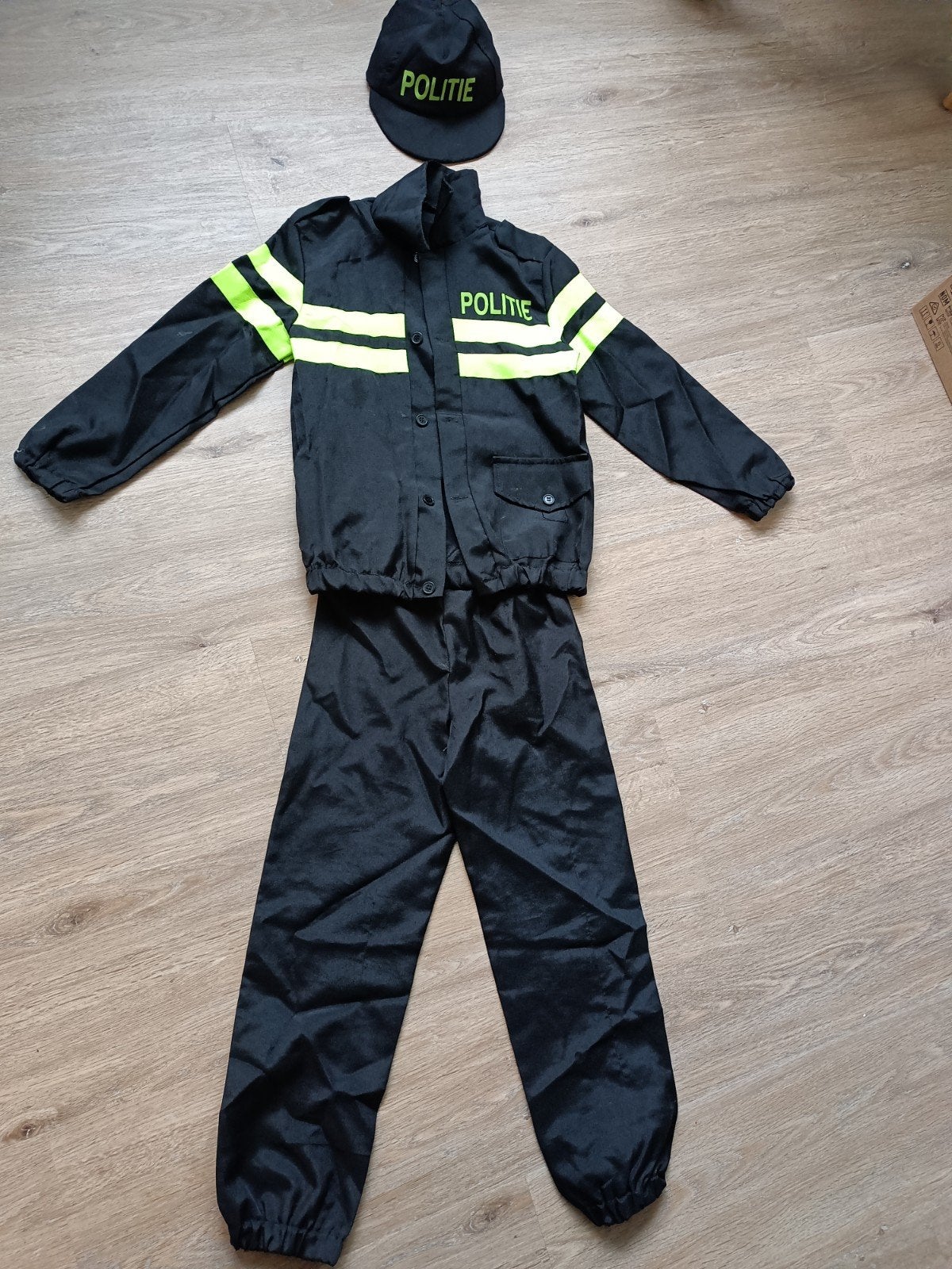 Politie kostuum kind - compleet met pet, Ophalen of Verzenden, Gebruikt, 122 t/m 128, Jongen of Meisje