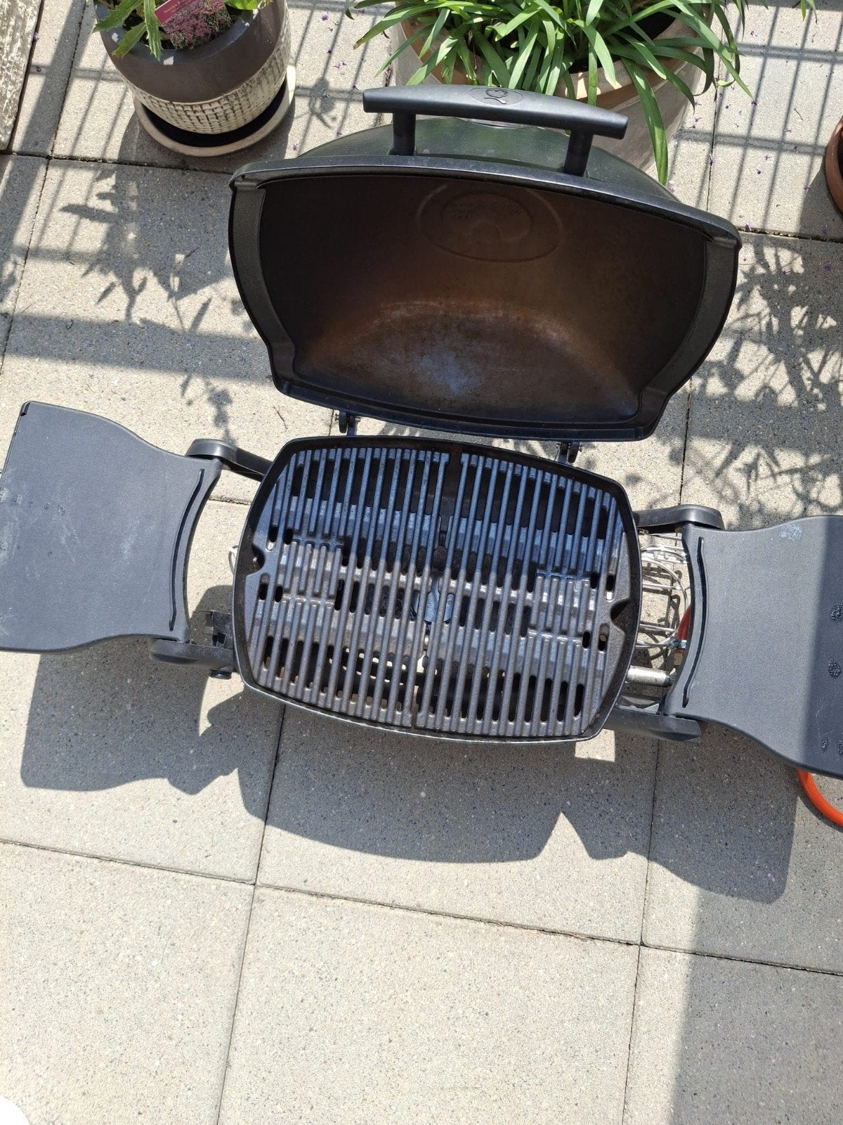 Weber Q1200 BLK gasbarbecue met gas slang, Tuin en Terras, Gasbarbecues, Ophalen of Verzenden, Gebruikt, Weber
