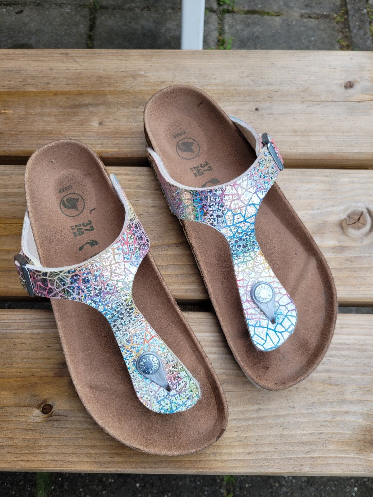 Birkenstocks maat 37, Ophalen