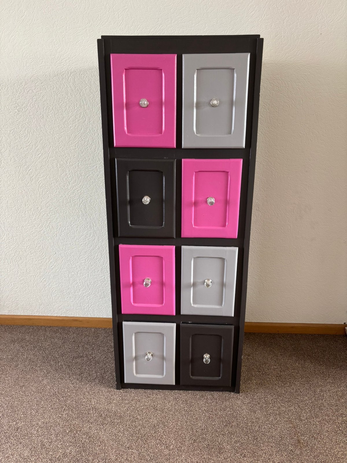 Prachtige echt houtenkastje met lades in roze, grijs, Ophalen, Gebruikt, 50 tot 100 cm, Met lade(s)