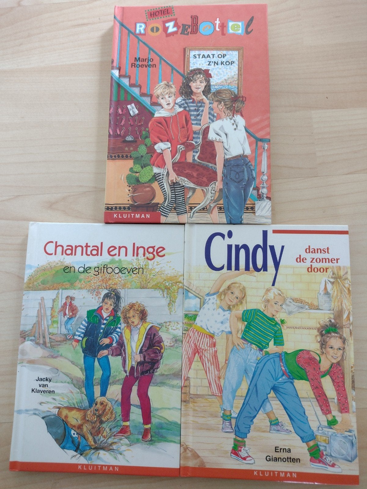S. Zomers - Cindy danst de zomer door, Ophalen of Verzenden, Zo goed als nieuw, S. Zomers, Fictie algemeen