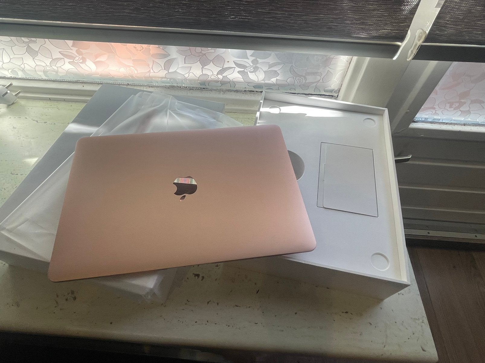 MacBook Air 2018 Goud/Rose | Uitstekende staat minimaal 200€, 13 inch, Minder dan 2 Ghz, Ophalen of Verzenden, Zo goed als nieuw
