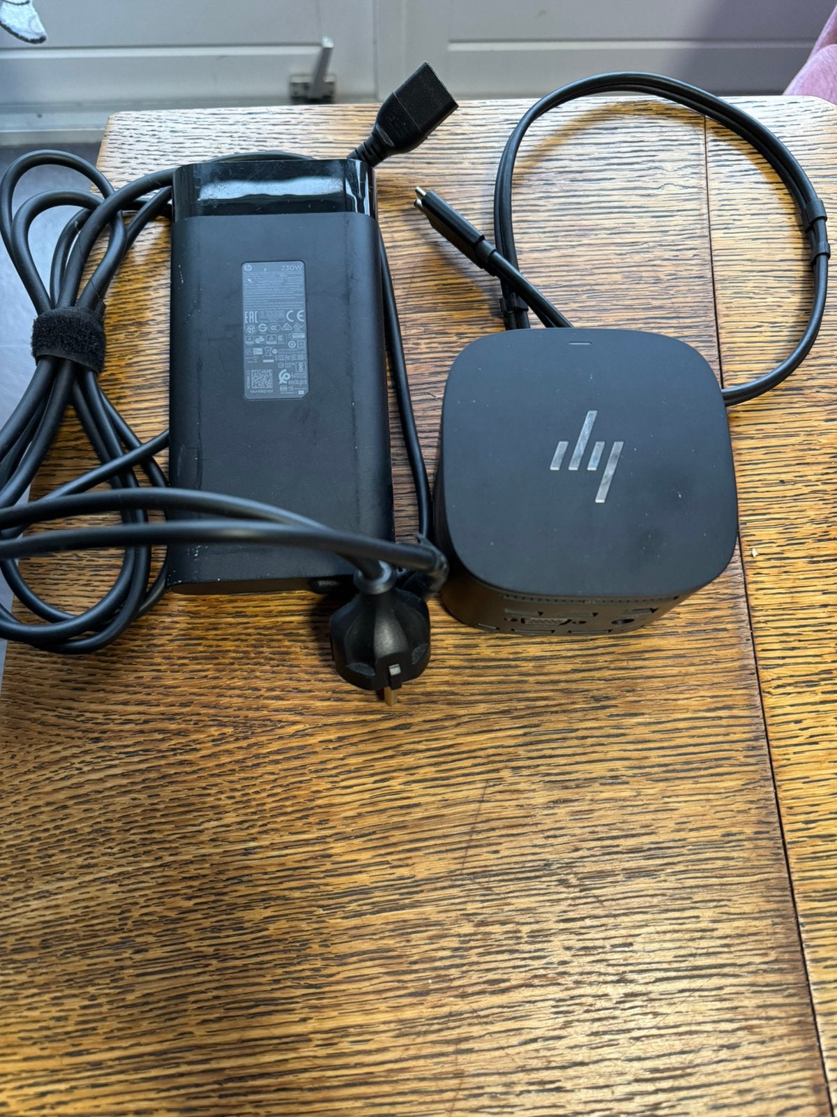 HP Thunderbolt Dock 230W G2, Computers en Software, Dockingstations, Ophalen of Verzenden, Gebruikt, Docking station, Laptop