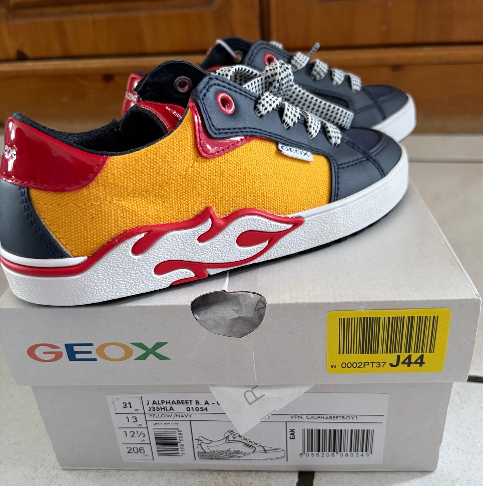 Nieuwe Geox sneakers voor jongens, maat 31, Ophalen of Verzenden, Nieuw, Jongen, Schoenen