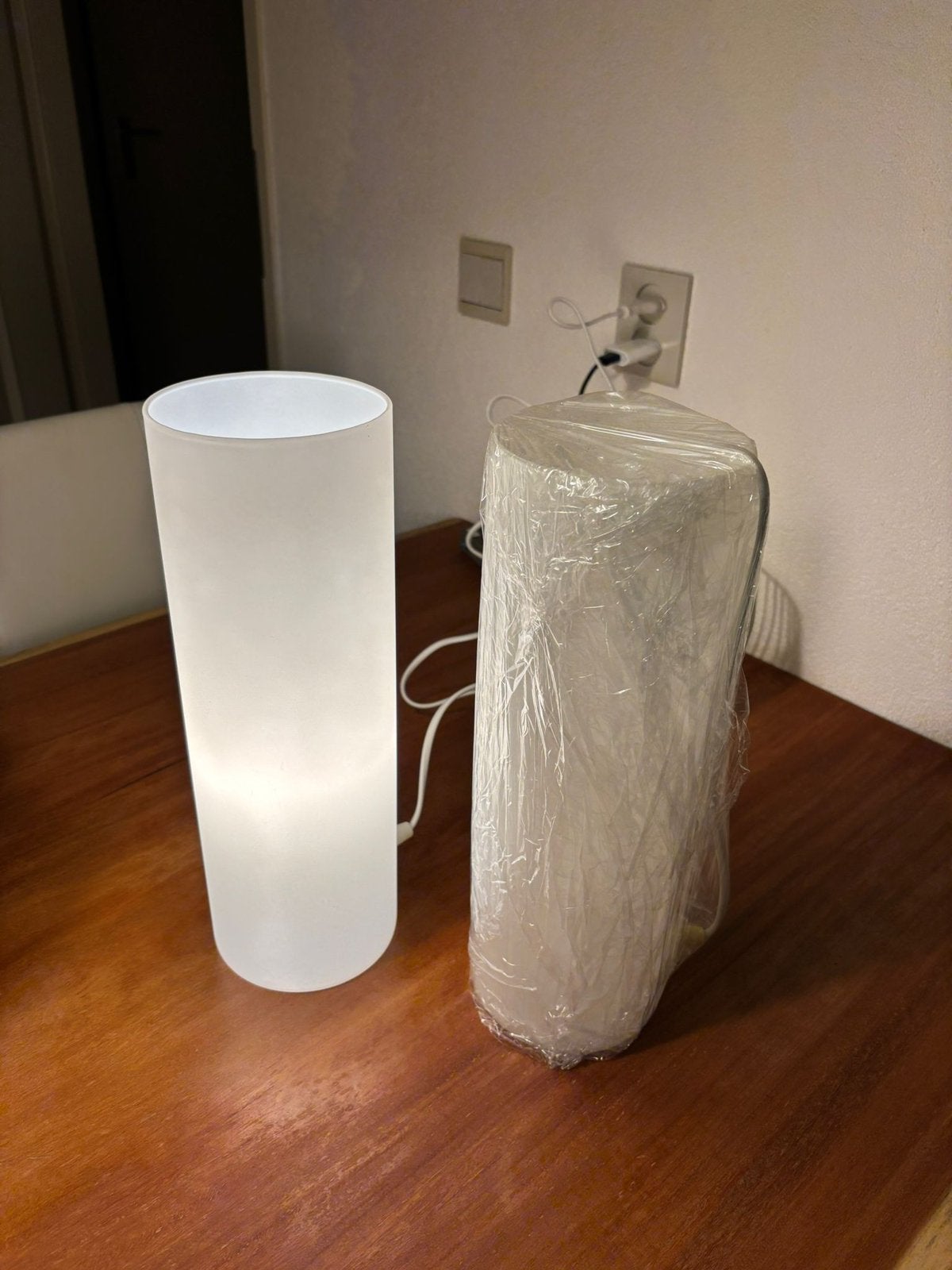Tafellamp van glas, Ophalen, Zo goed als nieuw, Glas