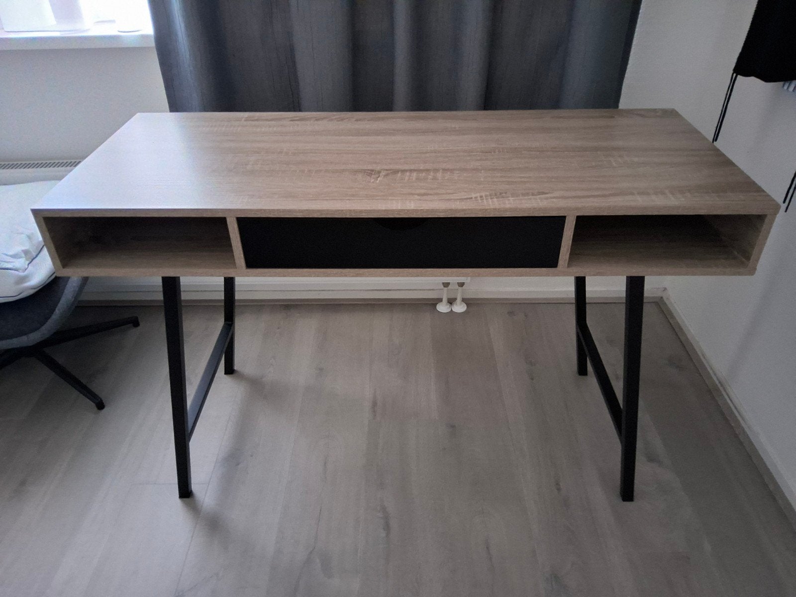 Bureau, Huis en Inrichting, Bureaus, Ophalen, Zo goed als nieuw
