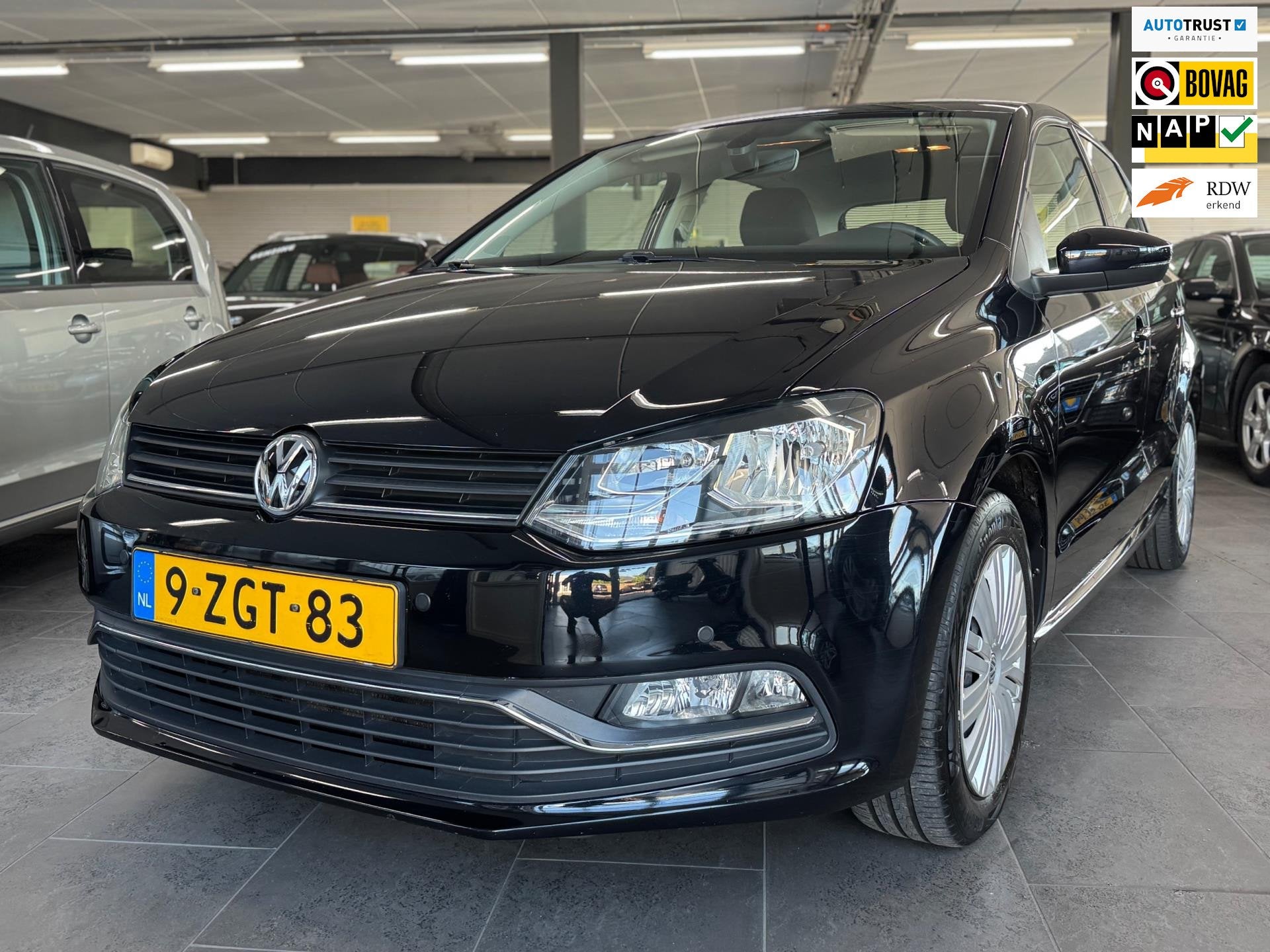 Volkswagen Polo 1.2 TSI Comfortline automaat Clima navigatie, Auto's, Stof, Gebruikt, Euro 6, 4 cilinders
