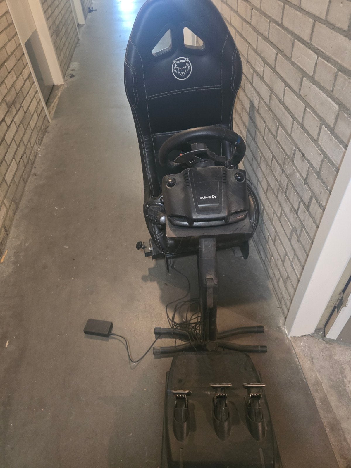 Complete Race Simulator Set: PS4 (500GB) + Logitech Stuur, R, Met 2 controllers, Ophalen of Verzenden, Original, 500 GB