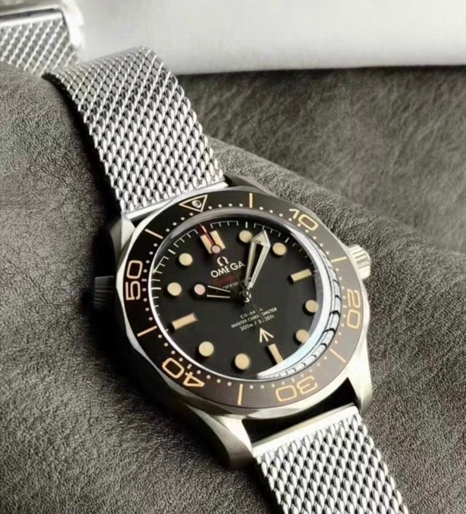 omega seamaster diver 300m james bond edition 42mm band, Staal, Staal, Polshorloge, Nieuw