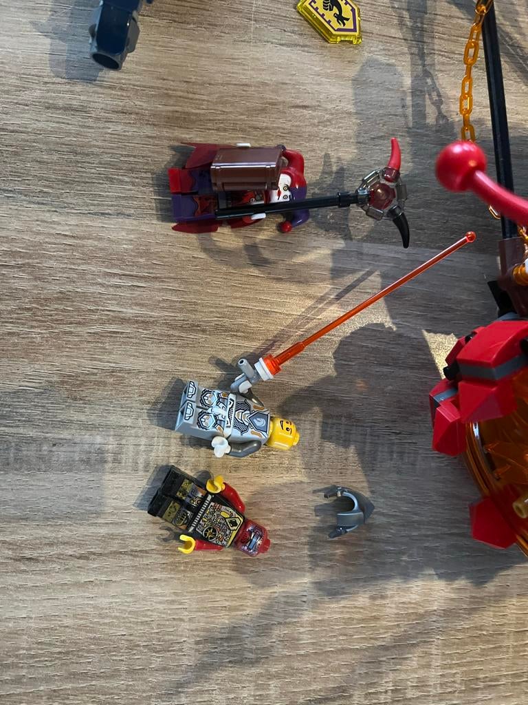 Lego Nexo Knights 70316 - Jeugdige set met instructies, Gebruikt, Overige thema's, Lego, Ophalen of Verzenden