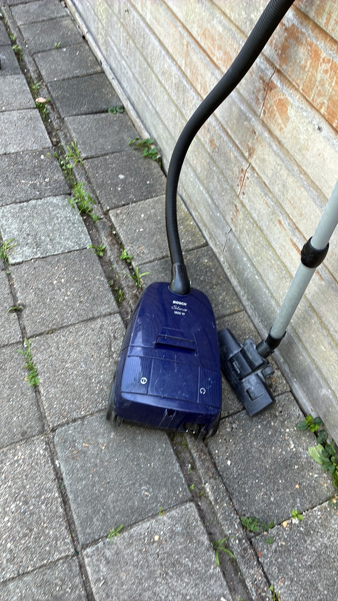 Stofzuig bosch silence 1200 watt, Ophalen, Zo goed als nieuw