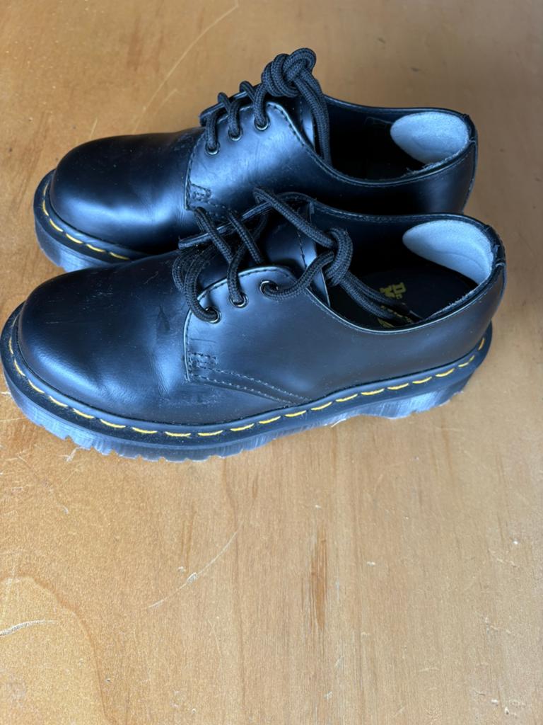 Zwarte dames Dr. Martens maat 36, Ophalen of Verzenden, Zo goed als nieuw, Zwart
