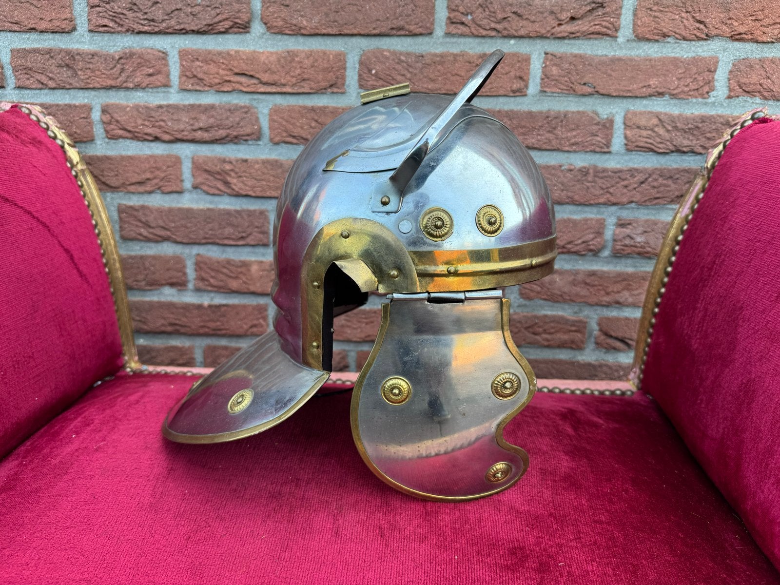 Romeinse helm - Nette replica, draagbaar voor volwassenen, Ophalen of Verzenden, Landmacht, Overige gebieden, Helm of Baret