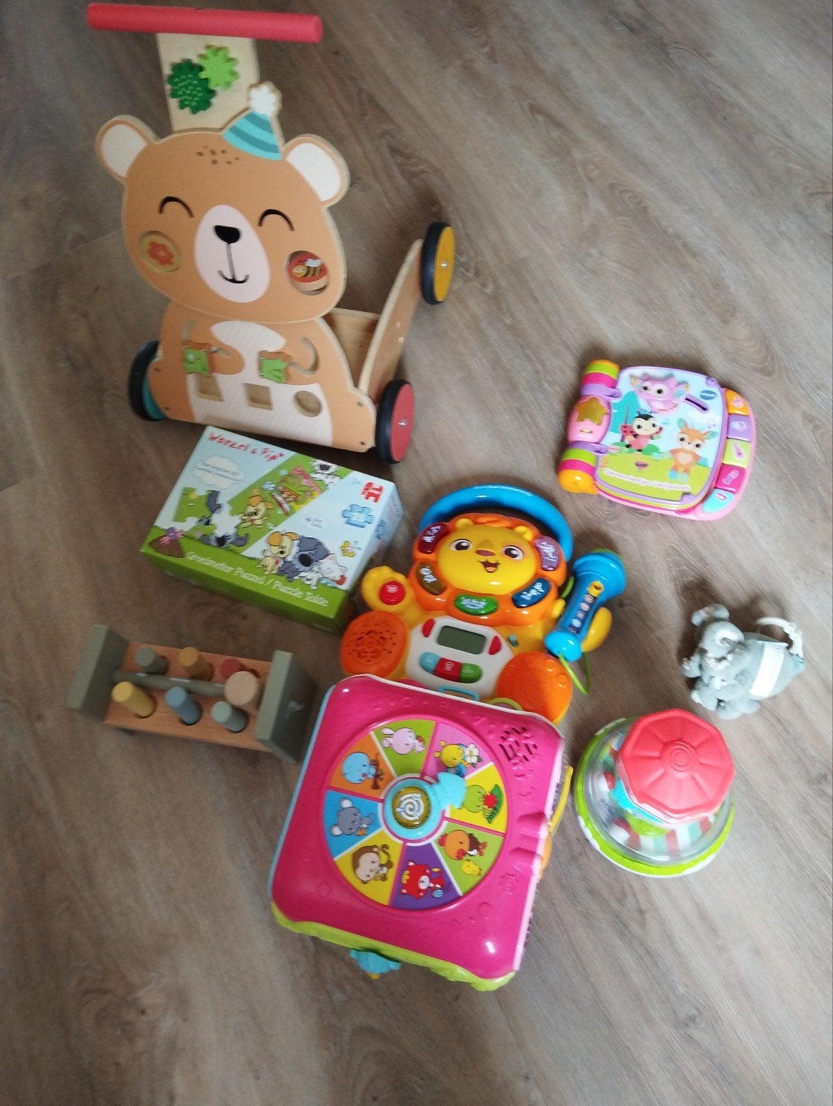 Diverse baby- en kinder speeltjes, speelgoed, loopwagen, Ophalen of Verzenden, Zo goed als nieuw, Overige typen, Met geluid