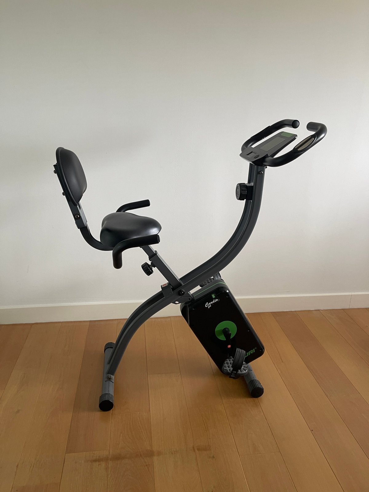 Tunturi B25 upright, Ophalen, Zo goed als nieuw, Hometrainer