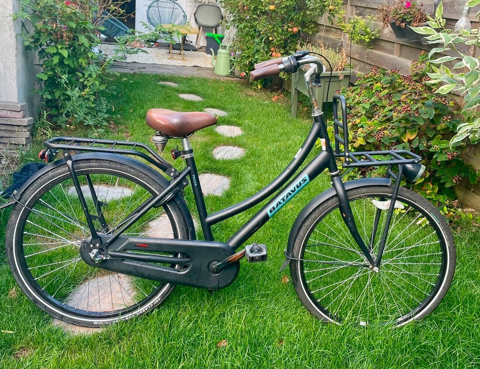 Batavus Omafiets 26 inch Zwart 3 Versnellingen, Ophalen, Zo goed als nieuw, Terugtraprem, 20 inch of meer
