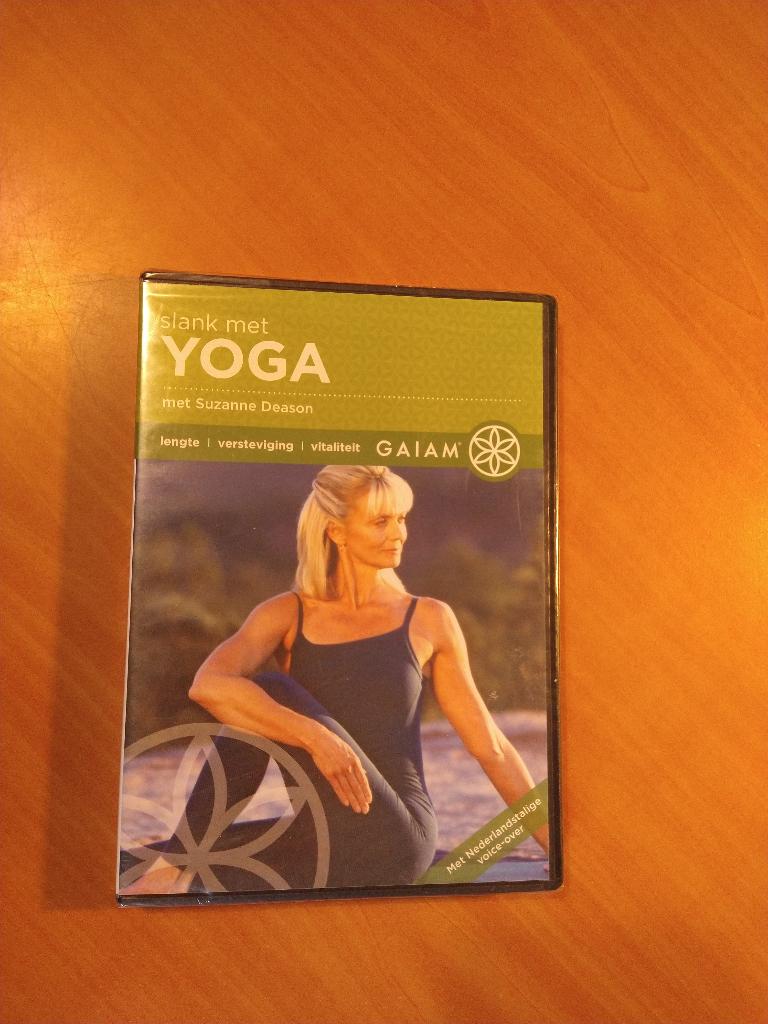 DVD slank met Yoga, Alle leeftijden, Ophalen of Verzenden, Zo goed als nieuw, Cursus of Instructie