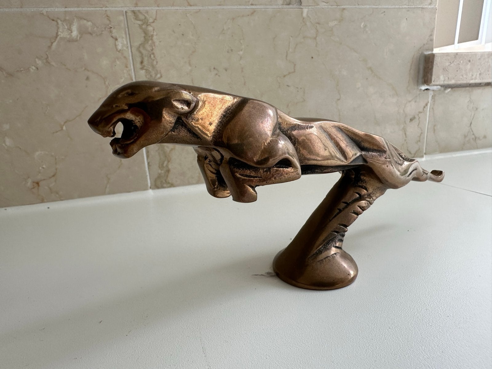Vintage MG Tigress-mascotte Jaguar - Bronzen auto ornament, Ophalen of Verzenden