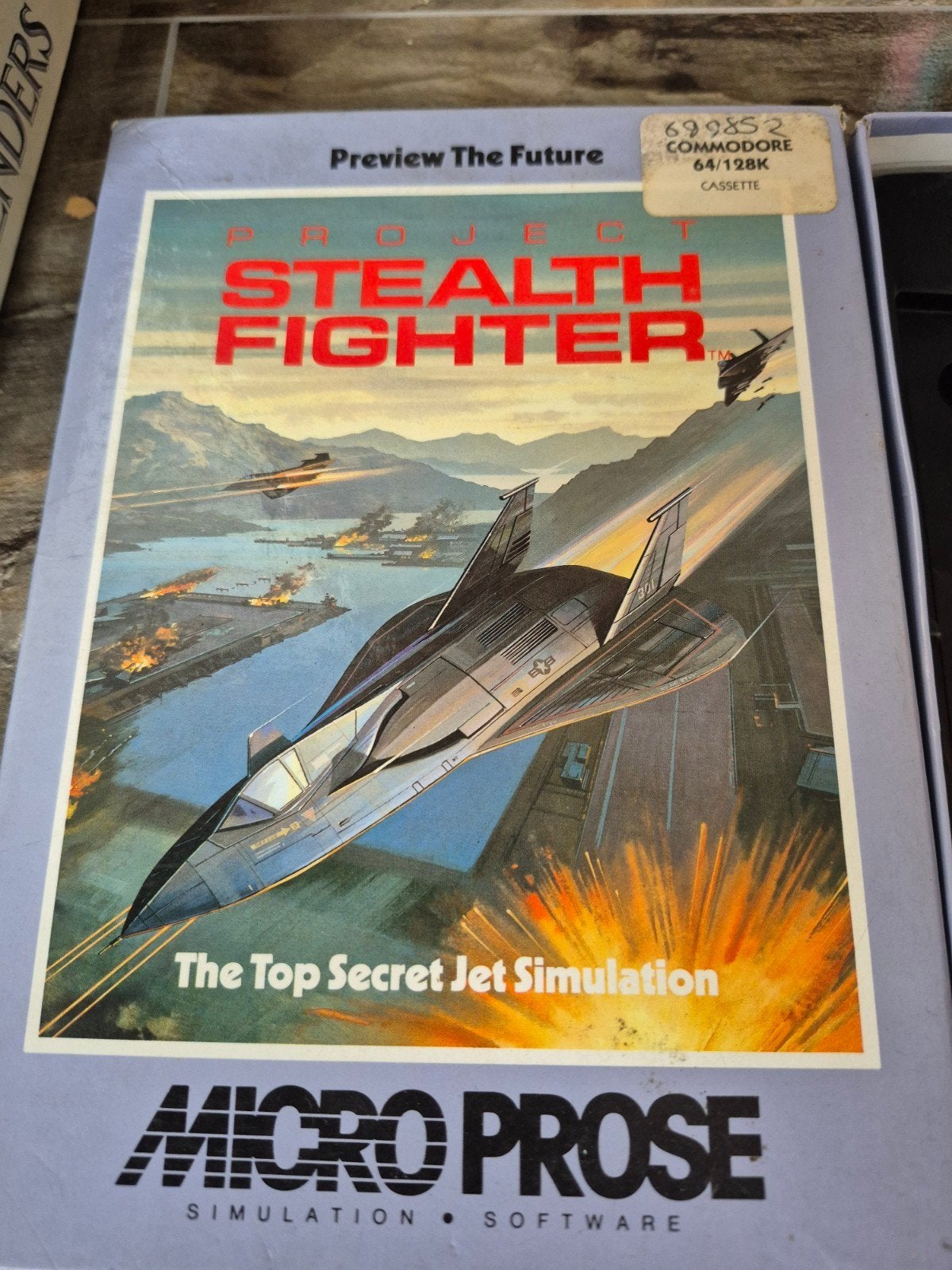 Project Stealth Fighter Commodore 64/128K Cassette, Spelcomputers en Games, Gebruikt, 1 speler, Ophalen of Verzenden, Vanaf 7 jaar