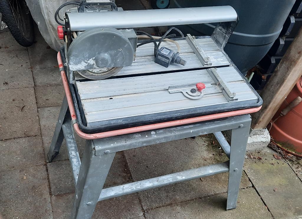 Tegelzaagmachine, Doe-het-zelf en Verbouw, Gereedschap | Zaagmachines, Ophalen, Minder dan 30 mm, Gebruikt, Kinzo