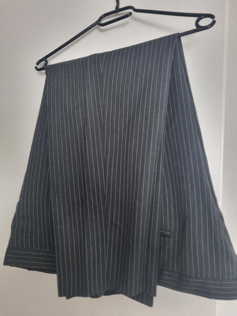 Heren pak 56 maat, Ophalen of Verzenden, Zo goed als nieuw, Maat 56/58 (XL), Grijs